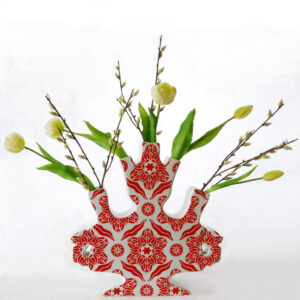 5 White tulips spring arrangement | 42 cm